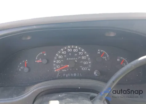 2002 Ford E-350 Super Duty Commercial/Recreational из США, поврежденный, VIN 1FTSS34S12HB32365